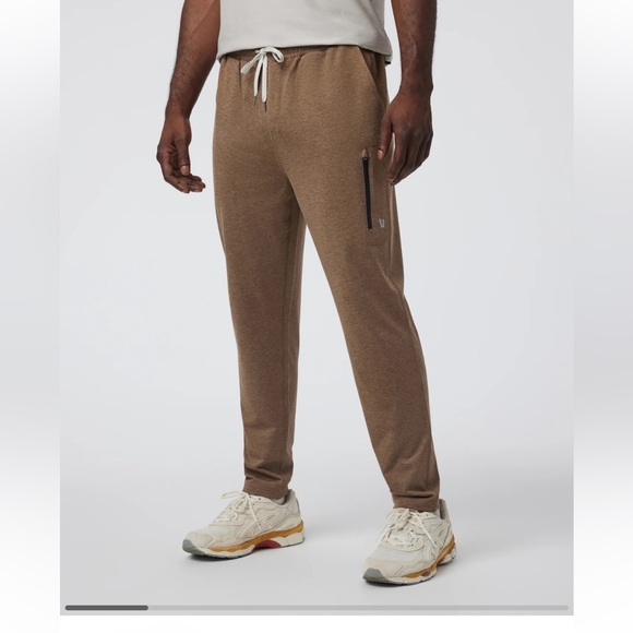 Vuori Sunday performance Jogger Pants in pecan heather - Picture 1 of 5